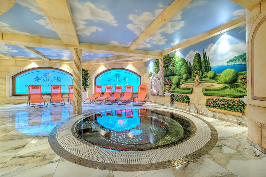Hotel Krolewski Janów Lubelski Extérieur photo
