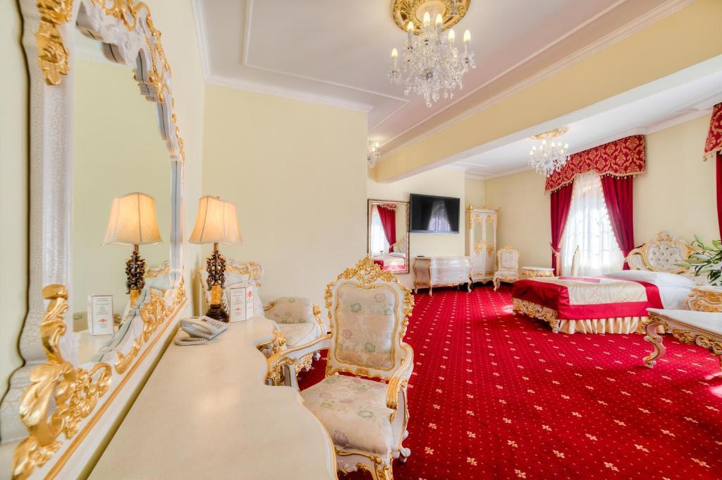 Hotel Krolewski Janów Lubelski Chambre photo