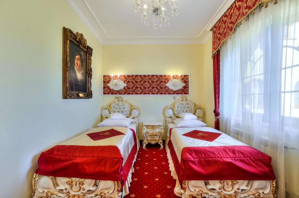 Hotel Krolewski Janów Lubelski Chambre photo