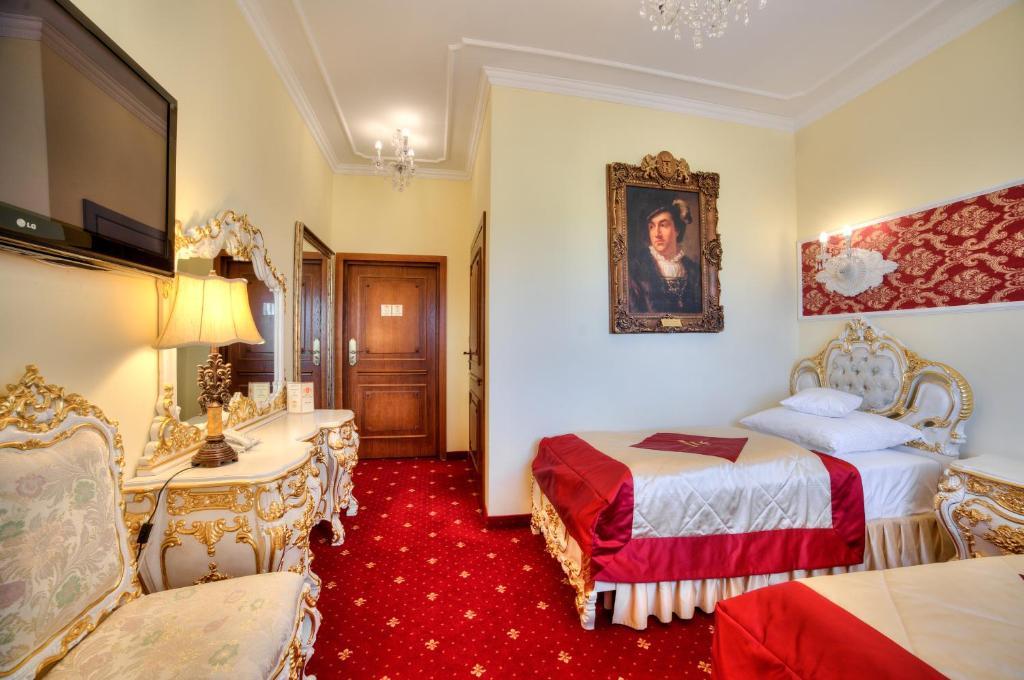 Hotel Krolewski Janów Lubelski Chambre photo