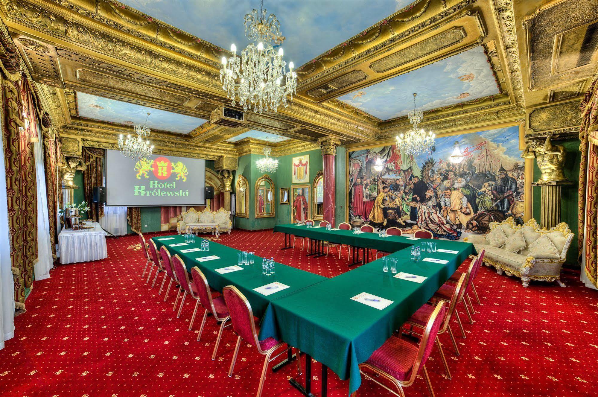 Hotel Krolewski Janów Lubelski Extérieur photo